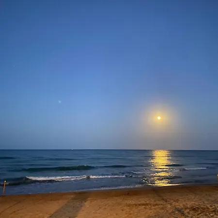 Mady Playa Morro De Gos אורופסה דל מר